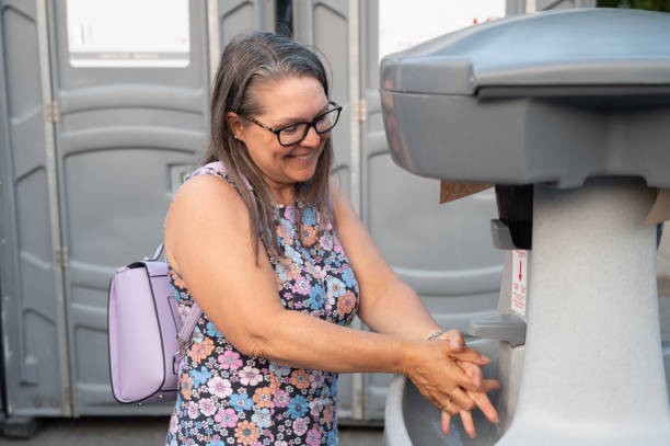 Portable Toilet Options We Offer in Euclid, OH
